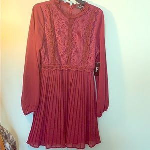Lulu’s Maroon Lace & Pleated Dress with Tags